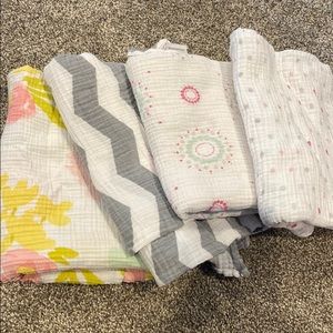 Swaddle blankets